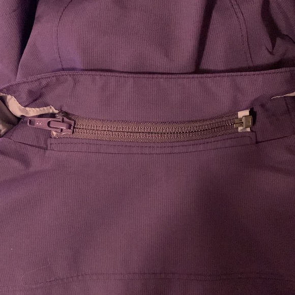 EUC Mountain Equipment Co-op winter coat - Picture 10 of 16